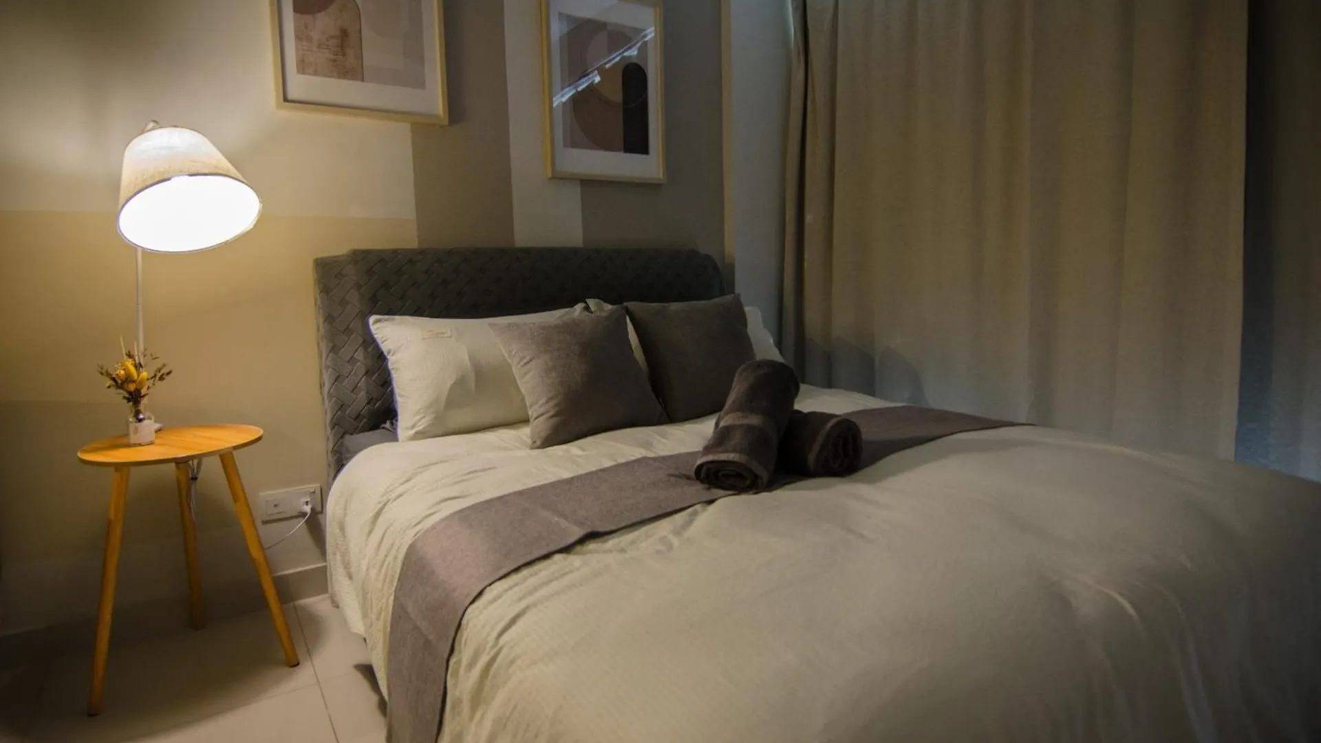 Kl Dorsett Damas Urban Garden Suite-F-Parking, Self C-In 吉隆坡 0*,  马来西亚